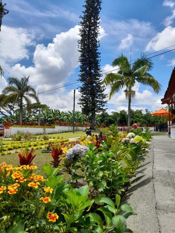 Hotel Campestre La Floresta Puerto Espejo Exterior foto